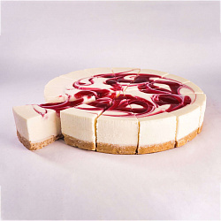 ЧИЗКЕЙК ЧИЗБЕРРИ NEW YORK С КЛУБНИКОЙ 1,2КГ